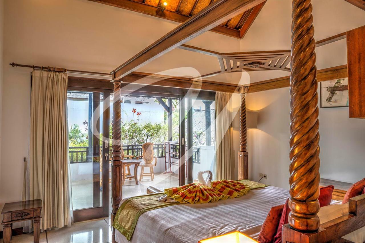 Vila Ultima Bali เซมินยัค ภายนอก รูปภาพ